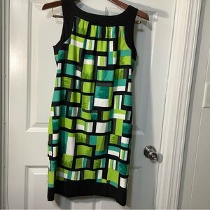 Chic Geometric Green and Black Midi Dress
